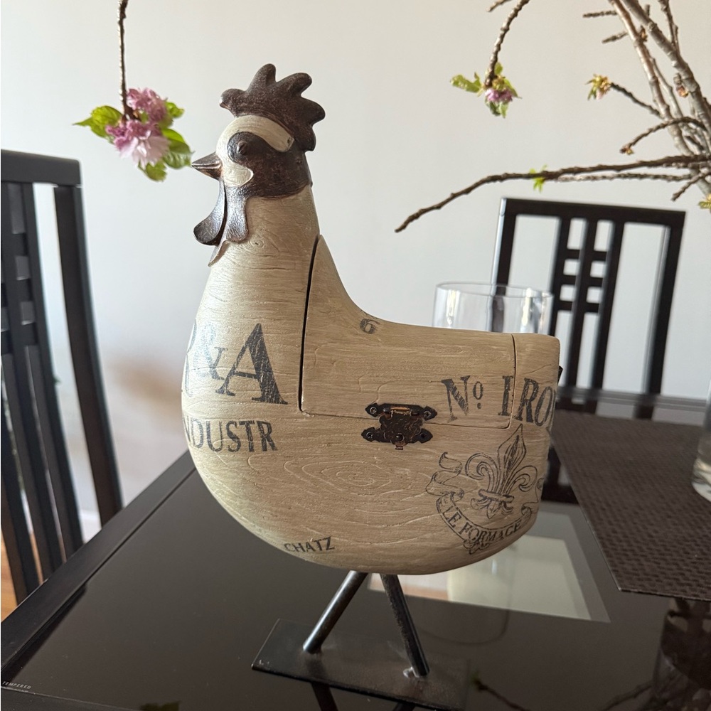 Decorative Rooster Figurine